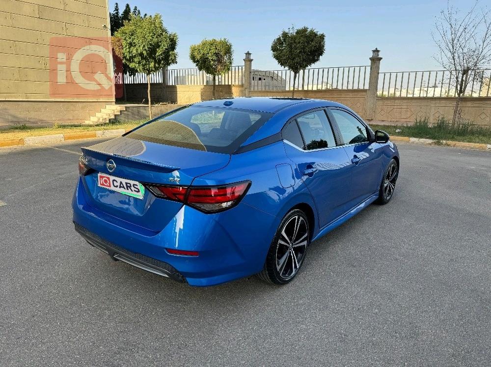 نيسان سنترا